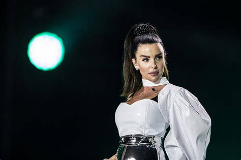 ¡La gira Noches Eslavas de Julia Volkova: una explosión musical rusa! ¡No te pierdas la magia en Madrid!